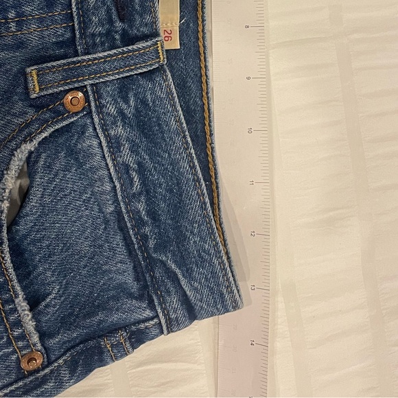 Levi’s Wedgie Straight Jeans size 26 - Picture 2 of 5
